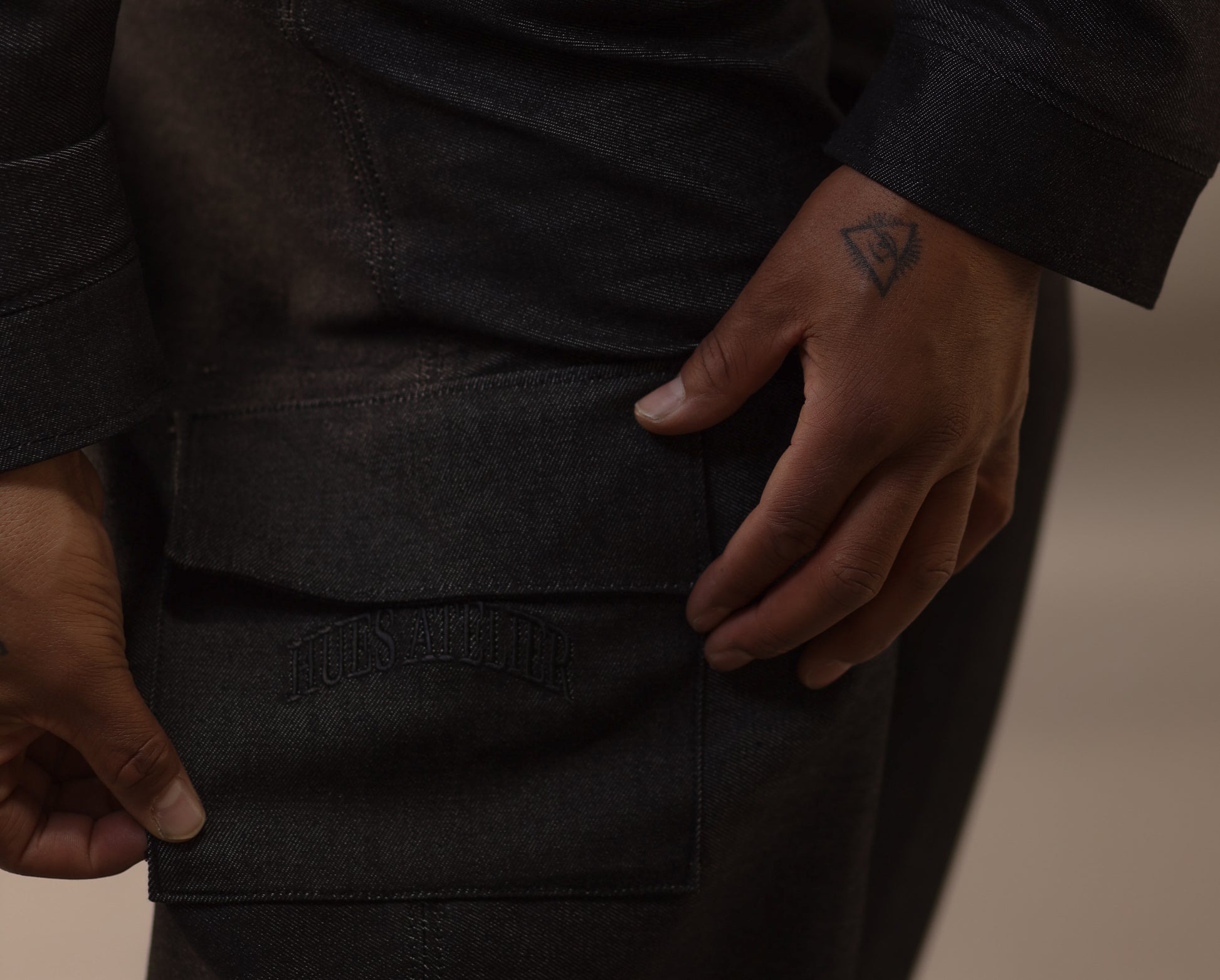 Noir By Hues Atelier Cargo Pants detail